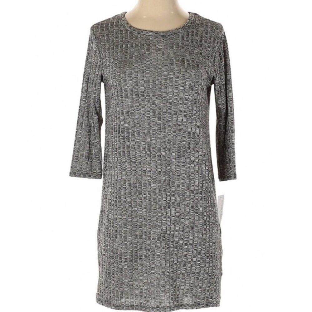 New with Tags Loveappella Nordstrom gray knit boho tunic top